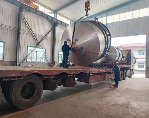 falling film type evaporator
